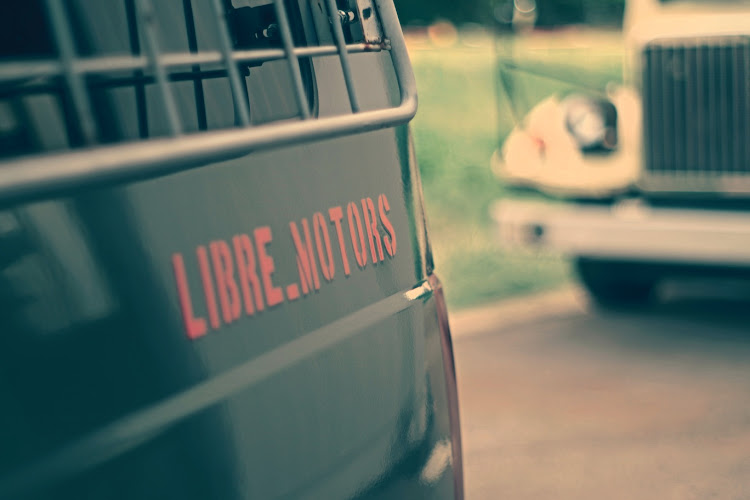 アストロの長野・カスタムペイント・アメ車・ボンネットバスに関するカスタム事例の投稿画像2枚目