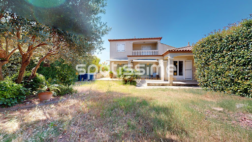 House with terrace 1
