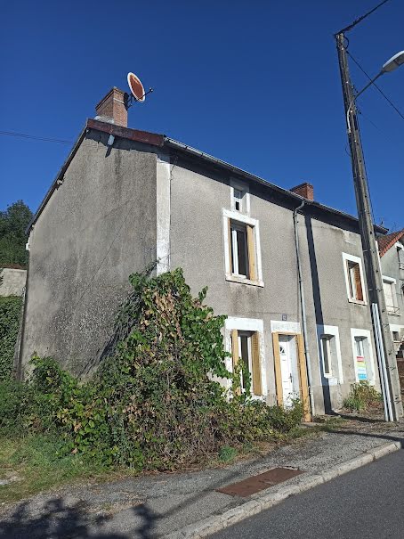 Vente maison 4 pièces 103 m² à Bourganeuf (23400), 20 600 €