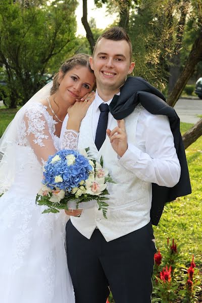 Wedding photographer Szilvia Tóthné Lelkes (tothnelelkes). Photo of 3 March 2019