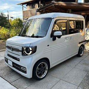 N-VAN JJ1