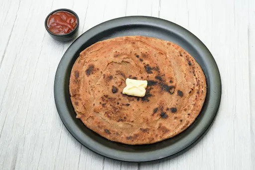 Lachha Paratha With Rajma Ki Sabzi