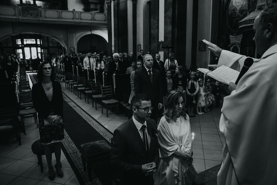 結婚式の写真家Györgyi Kovács (kovacsgyorgyi)。2017 10月3日の写真