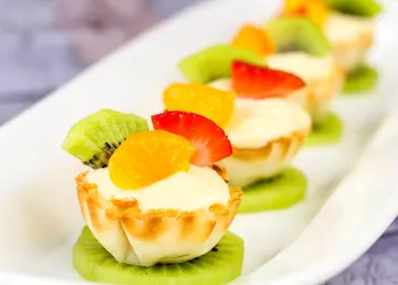 Phyllo Fruit Tarts