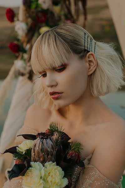 Wedding photographer Oksana Baranova (blackcat88). Photo of 9 April 2022