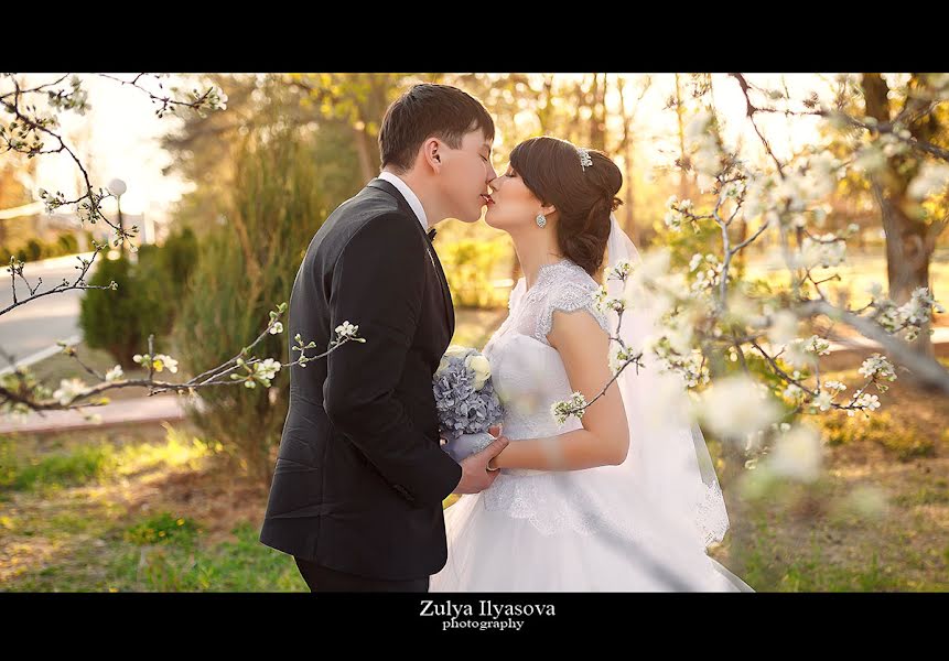 Wedding photographer Zulya Ilyasova (fotozu). Photo of 16 June 2015