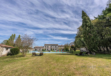 House with pool and terrace 2