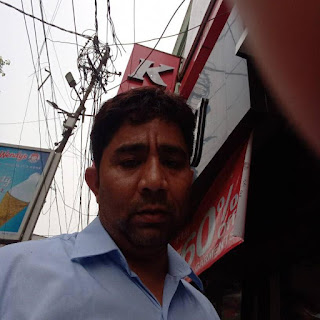 Anand Prakash at Upload any bill, Gole Market,  photos