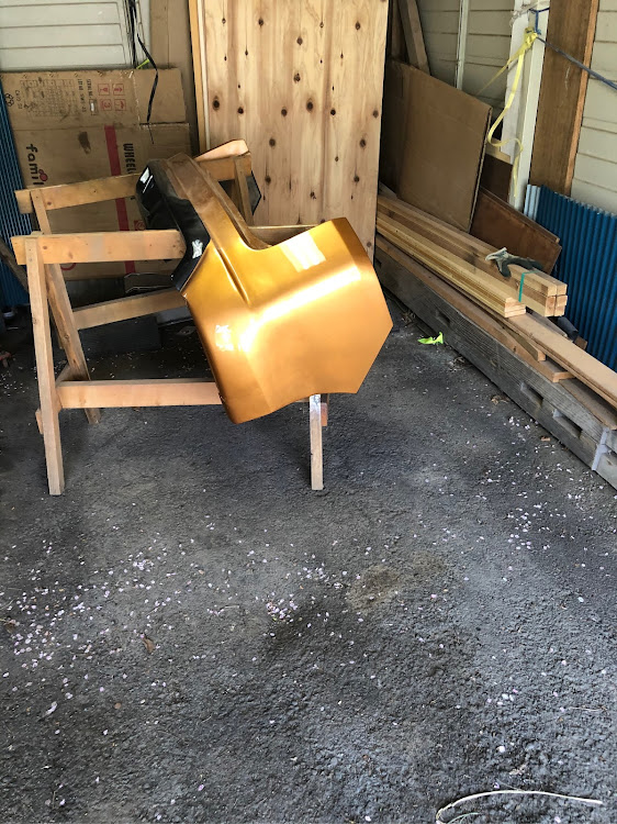 ステップワゴンのDIY・バンパー補修・完成〜♪・指紋つけたい方！笑に関するカスタム事例の投稿画像4枚目