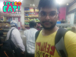 Varun Singh at Aggarwal Sweets, Munirka,  photos