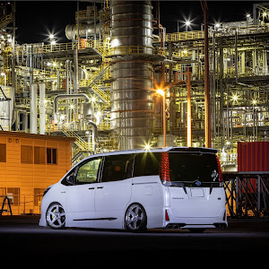 エスクァイア ZWR80G