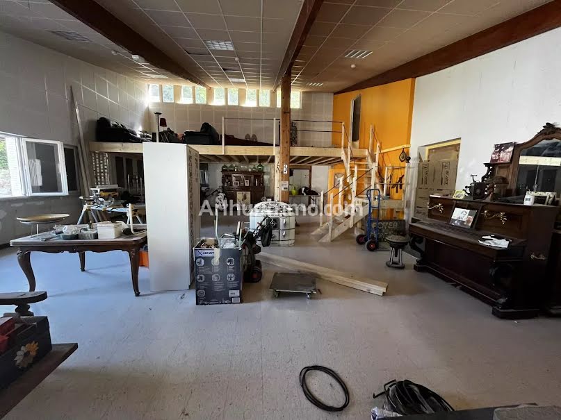 Vente loft 2 pièces 220 m² à Perrigny (39570), 148 400 €