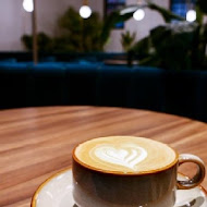 REVIVAL COFFEE ROASTERS／溫故知新咖啡館