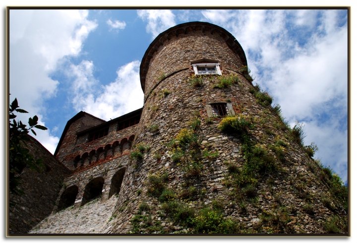 Il castello Malaspina di franca111
