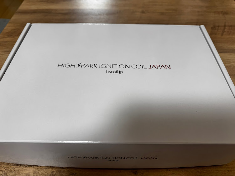 マーチのmature×HIGHSPARKIGNITIONCOIL・HKSプラグ・ニャンコの居る生活・ハチワレ・K12マーチに関するカスタム事例の投稿画像2枚目