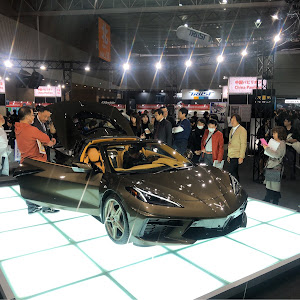R8 クーペ