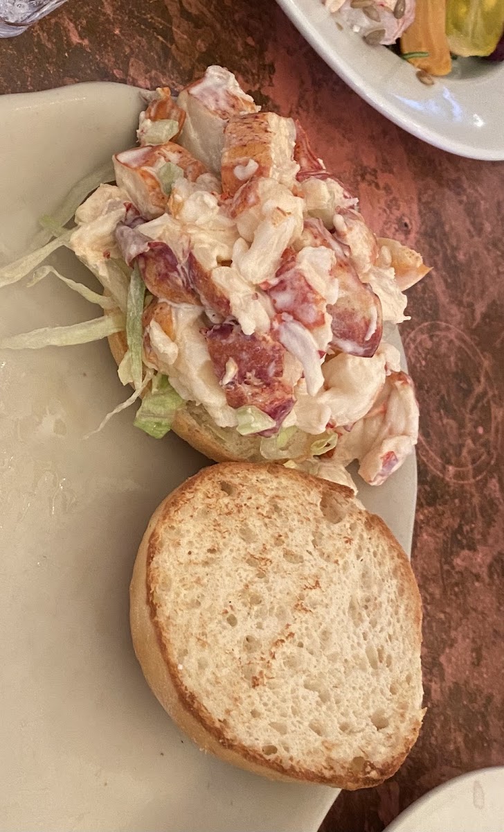 Cold Lobster roll on a gluten free bun!