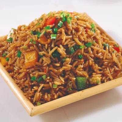 Veggie Rice In Hot Garlic Sauce Regular