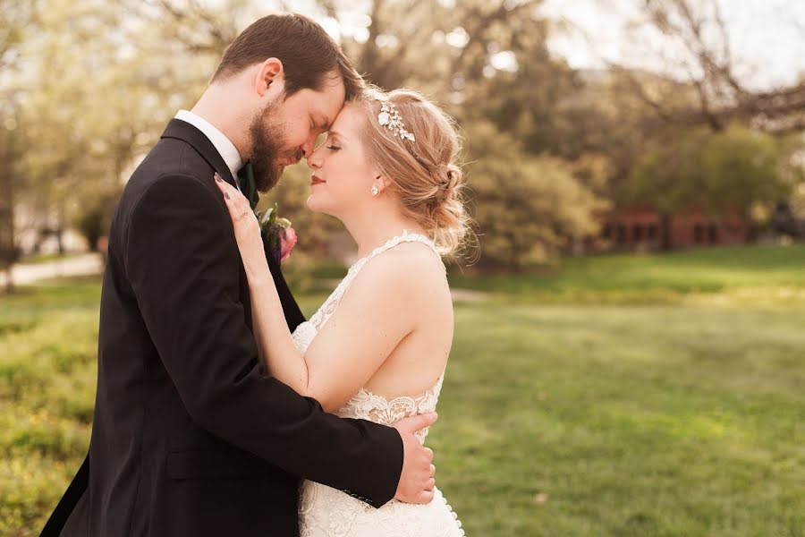 Fotografo di matrimoni Meghan Spencer (spencerstudios). Foto del 28 febbraio 2020