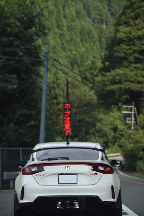 シビックタイプRのシビックタイプR・少数精鋭部隊・平日撮影会・暑い、、暑いぞおおお！！・秘密の撮影スポットに関するカスタム事例の投稿画像4枚目