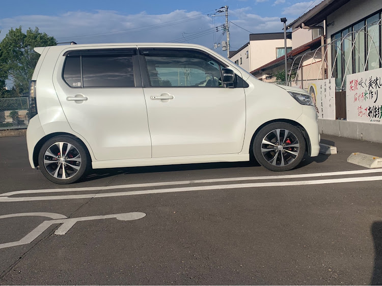 ワゴンRスティングレーのRSRダウンサスに関するカスタム事例の投稿画像1枚目