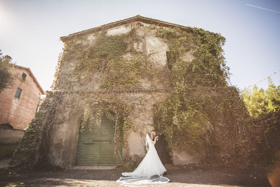 Wedding photographer Simone Rossi (simonerossi). Photo of 18 November 2017