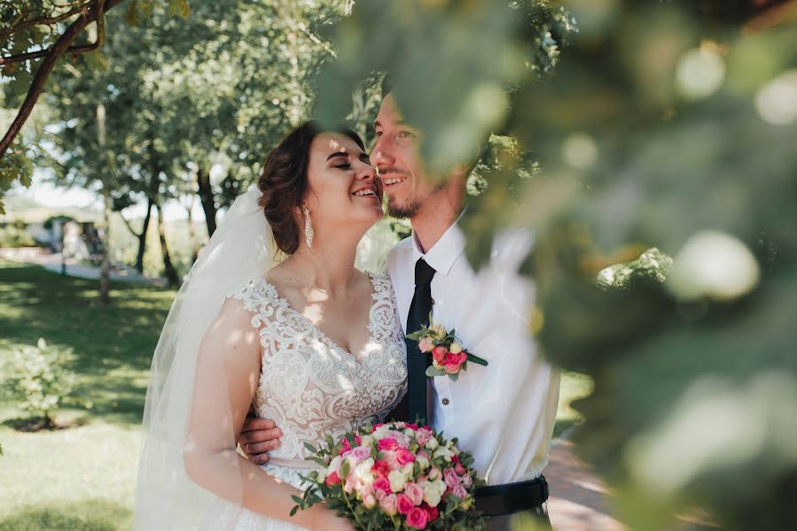 Wedding photographer Olya Kolos (kolosolya). Photo of 13 March 2019