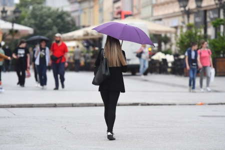 Sutra u Srbiji nešto hladnije, popodne obilna kiša