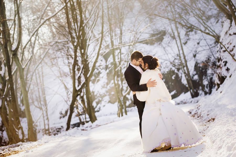 Wedding photographer Tamás Greguss (gregusstamas). Photo of 17 April 2022