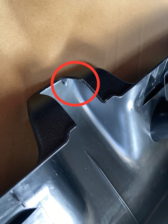 RAV4のデジタルインナーミラー・RAV4オフロードパッケージ・DIY・オフパケ・ドラレコ取付に関するカスタム事例の投稿画像1枚目