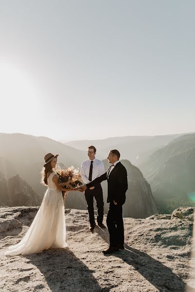 Wedding photographer Oksana Pastushak (kspast). Photo of 18 April 2019