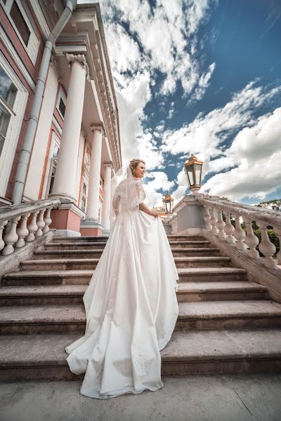 Pulmafotograaf Yaroslav Tourchukov (taura). Foto tehtud 26 juuli 2018