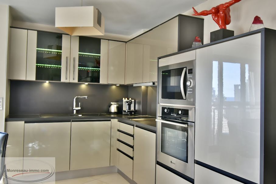 Vente appartement 4 pièces 66 m² à Cannes (06400), 369 000 €