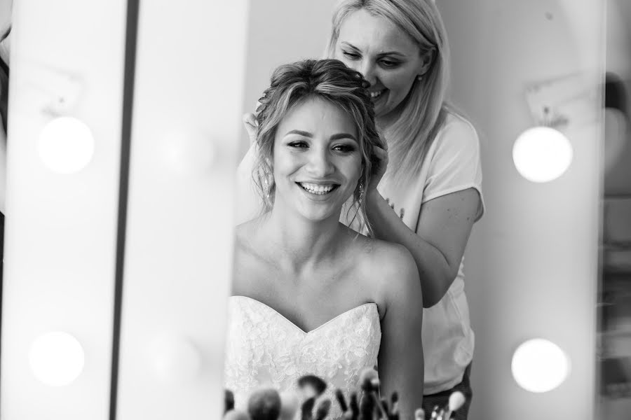 Wedding photographer Anastasiya Ros (rosnastya). Photo of 13 July 2019