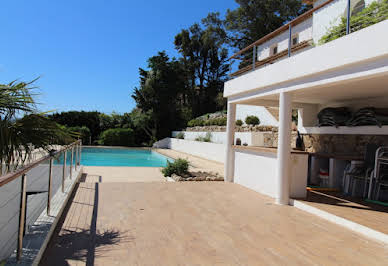 Villa en bord de mer avec jardin 5