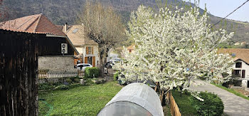 maison à Saint-Guillaume (38)