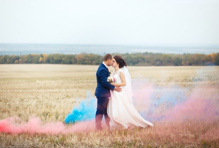 Wedding photographer Olga Rudenko (rudenkoolya). Photo of 10 April 2018