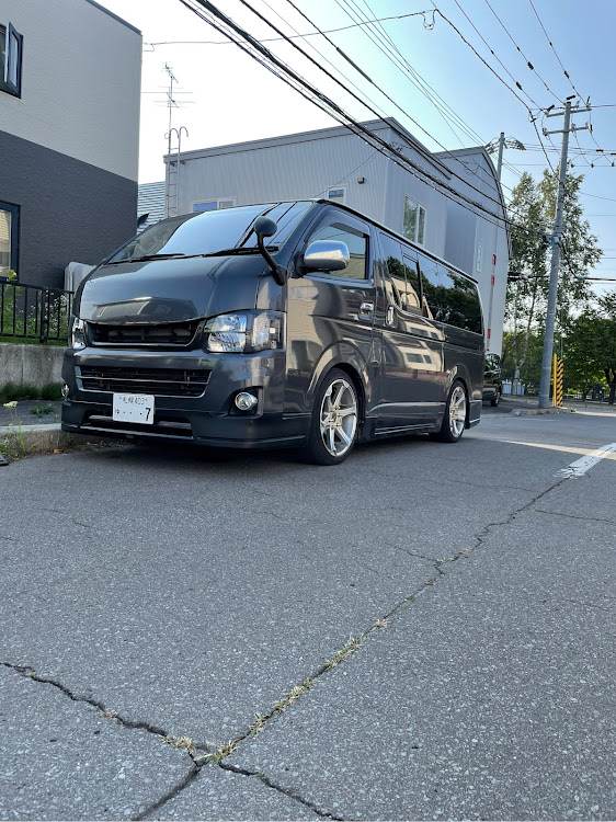 ハイエースバンのいつもイイネ&コメントありがとうございます🙇‍♂️・THE  HOKKAIDO・車高調整・四駆魂に関するカスタム事例の投稿画像2枚目