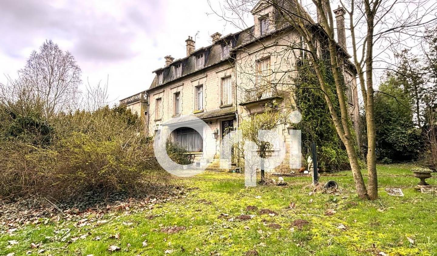 House with terrace Soissons