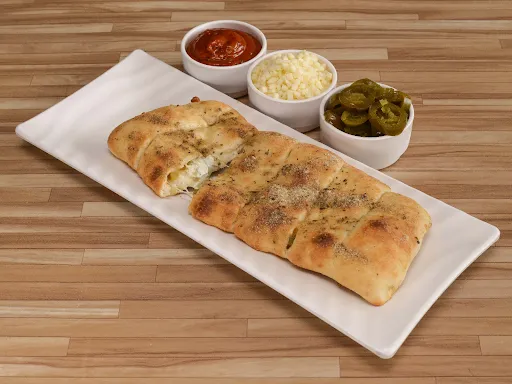 Paneer Stuffed Garlic Bread