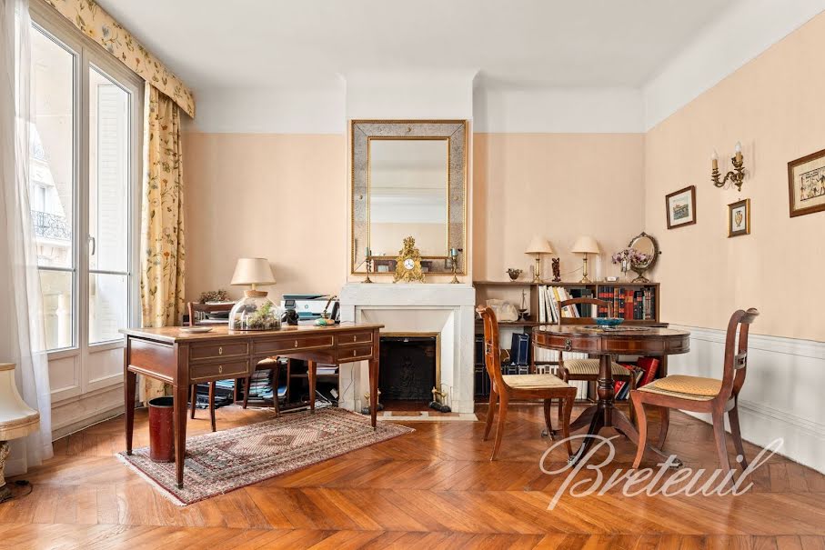 Vente appartement 5 pièces 125 m² à Paris 15ème (75015), 1 295 000 €