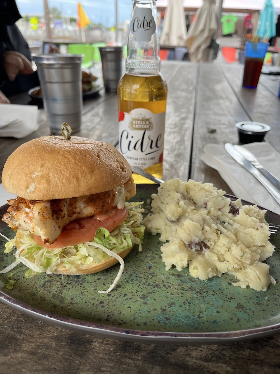 grouper sandwich, mashed potatoes and cider