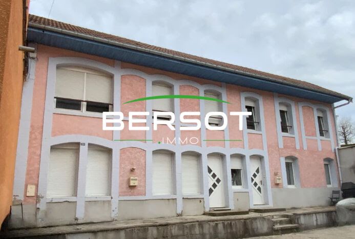 Vente immeuble  350 m² à Morteau (25500), 1 173 000 €