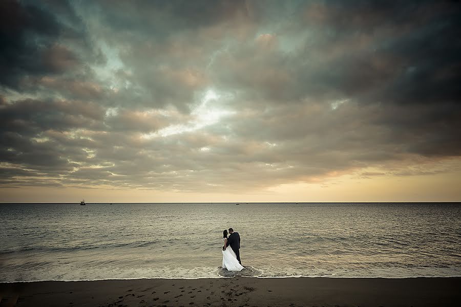 Fotografo di matrimoni Fabio Camandona (camandona). Foto del 8 giugno 2017