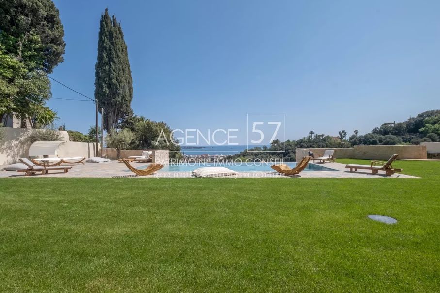 Vente villa 6 pièces 225 m² à Le golfe juan (06220), 3 290 000 €