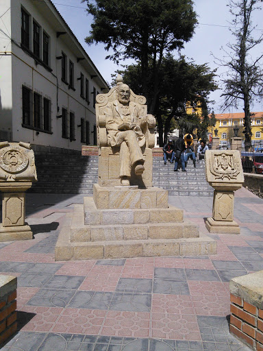 Monumento a Tomas Frias