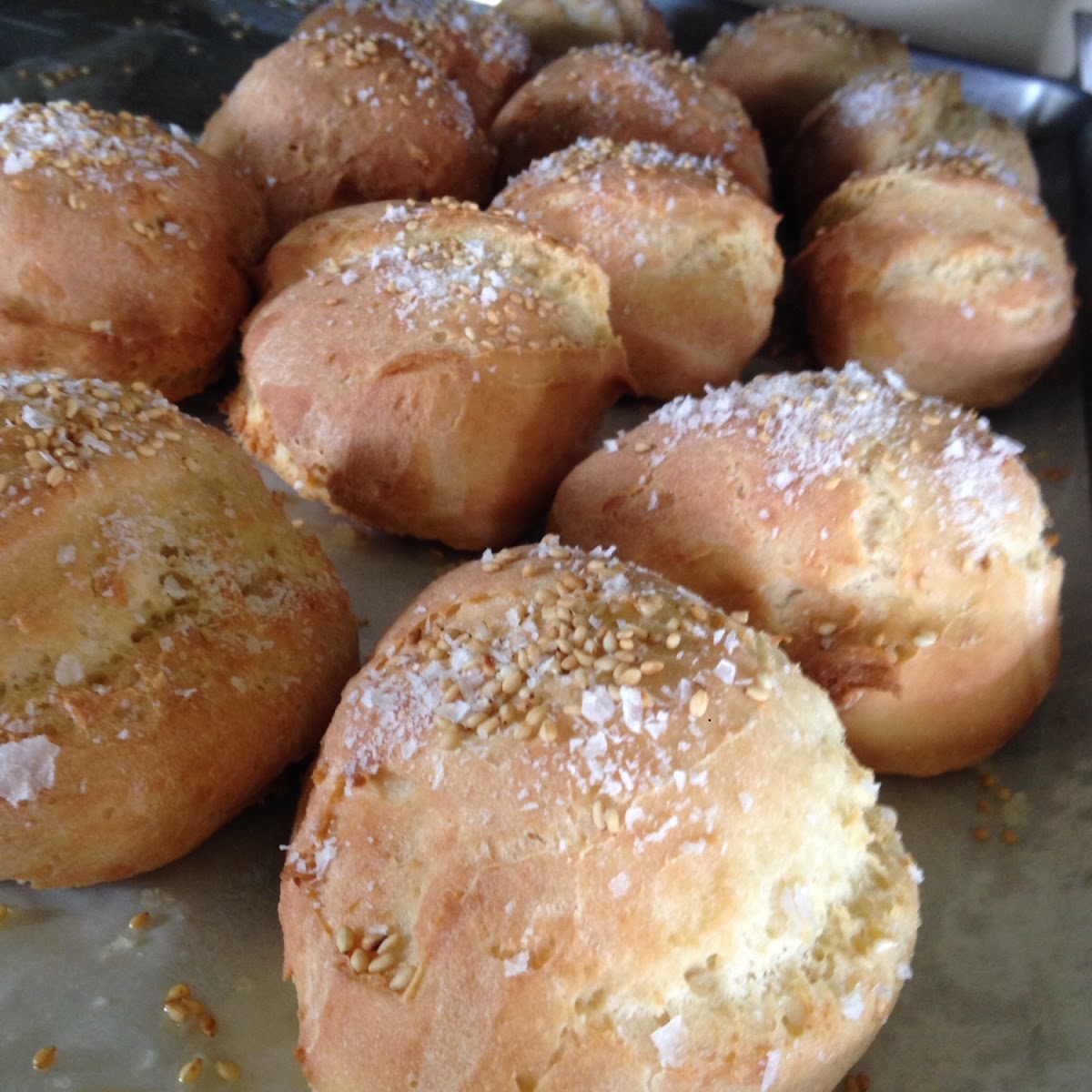 Toasted Sesame Sea Sat Buns