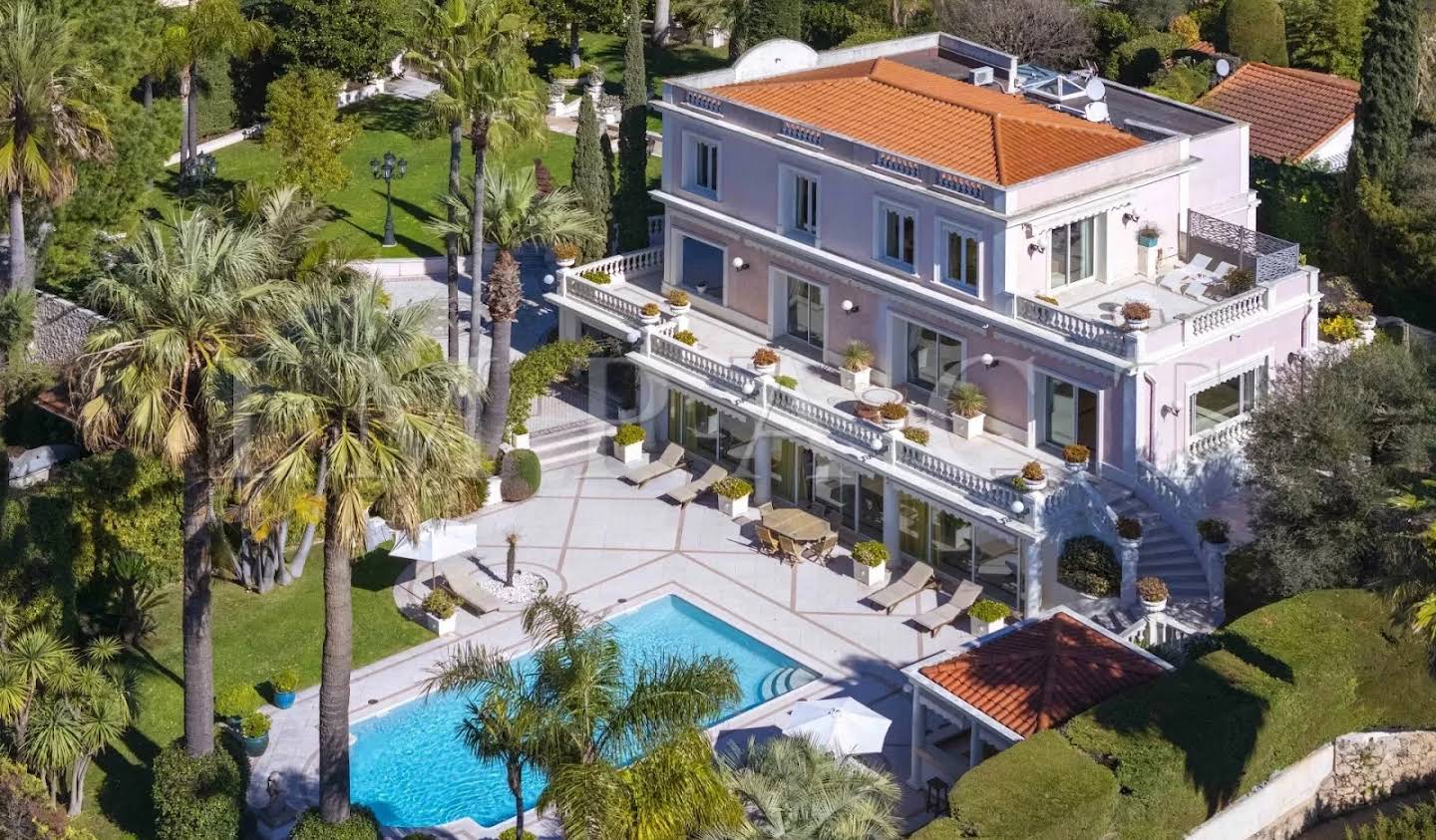 Villa with pool Antibes