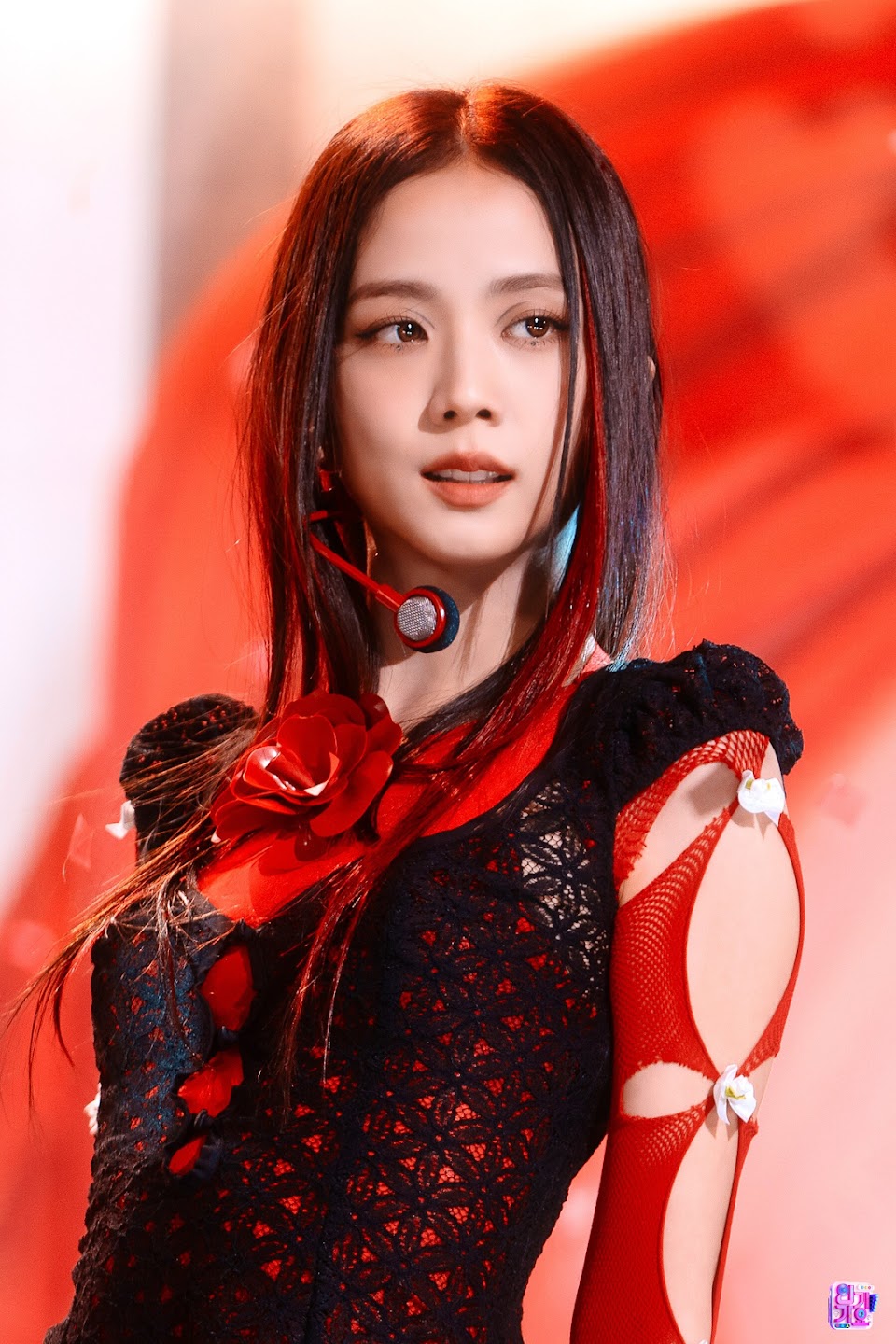 jisoo-flower1