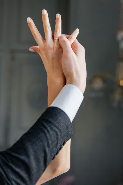 Fotógrafo de casamento Darya Dubrovskaya (bondinadaria). Foto de 3 de março 2020